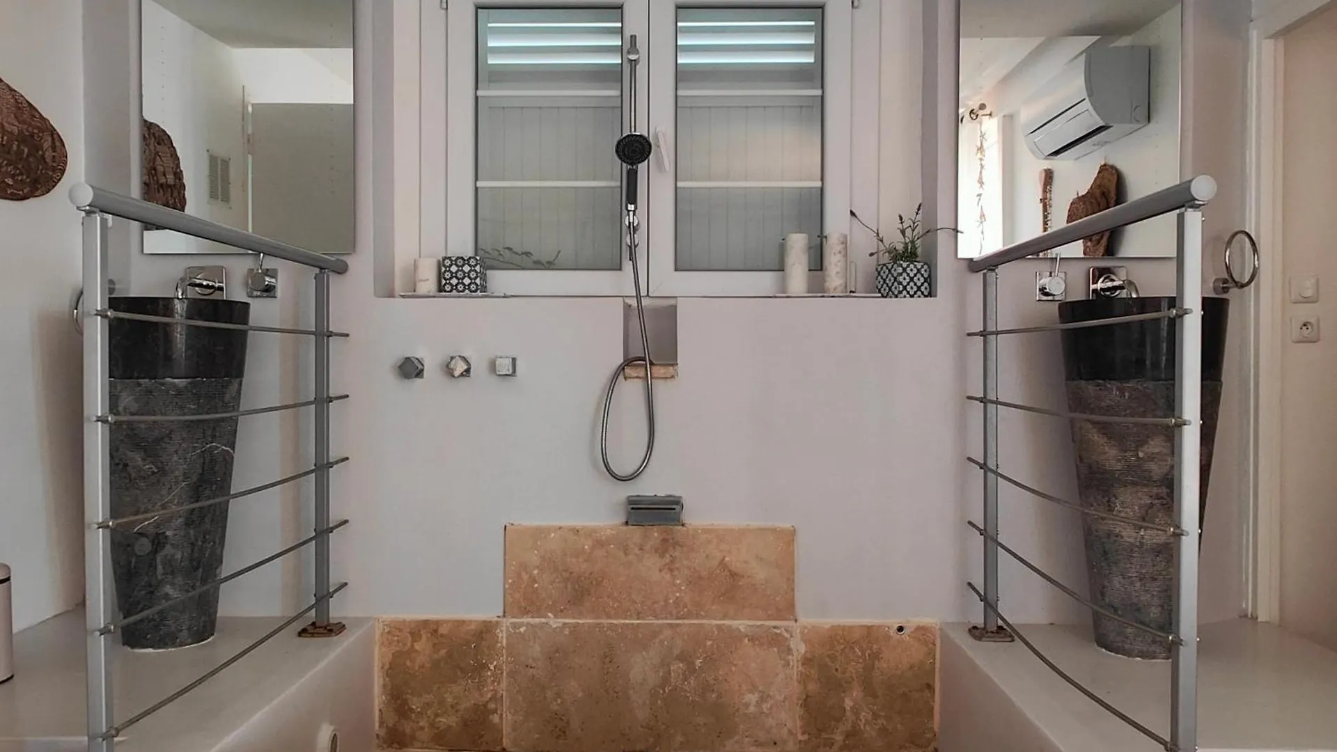 Villa Les Mimosas Roquebrune-sur-Argens 0*,  France